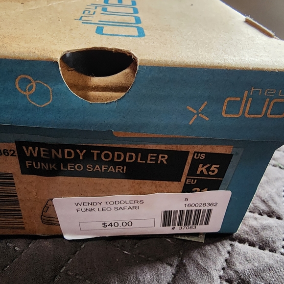 Hey Dude Toddler Wendy Funk Leo Safari Casual sz5 - Picture 4 of 4
